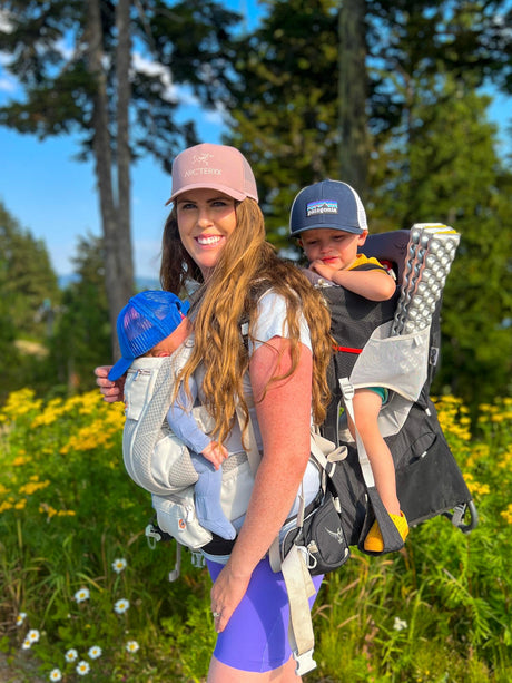 When to Hike with a Soft-Shell Carrier vs. a Hard-Framed Carrier: Choosing the Right Option for Your Travels, Hikes, and Adventures. 