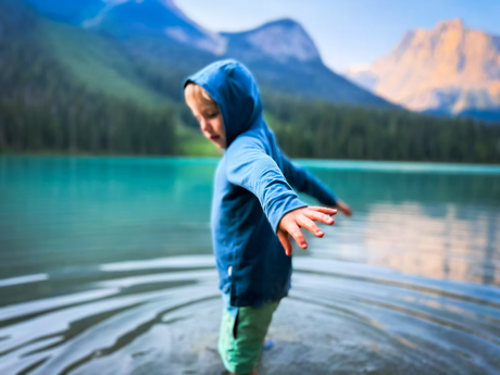 Sunny Cubs Sun Hoodies: UPF 50 Protection for Kids Who Never Stop Exploring